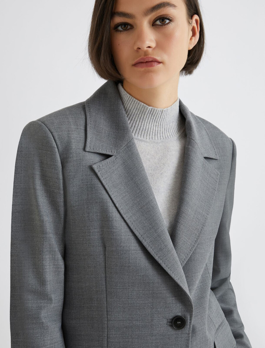 jacke mit halbem gürteldetail – melange grau