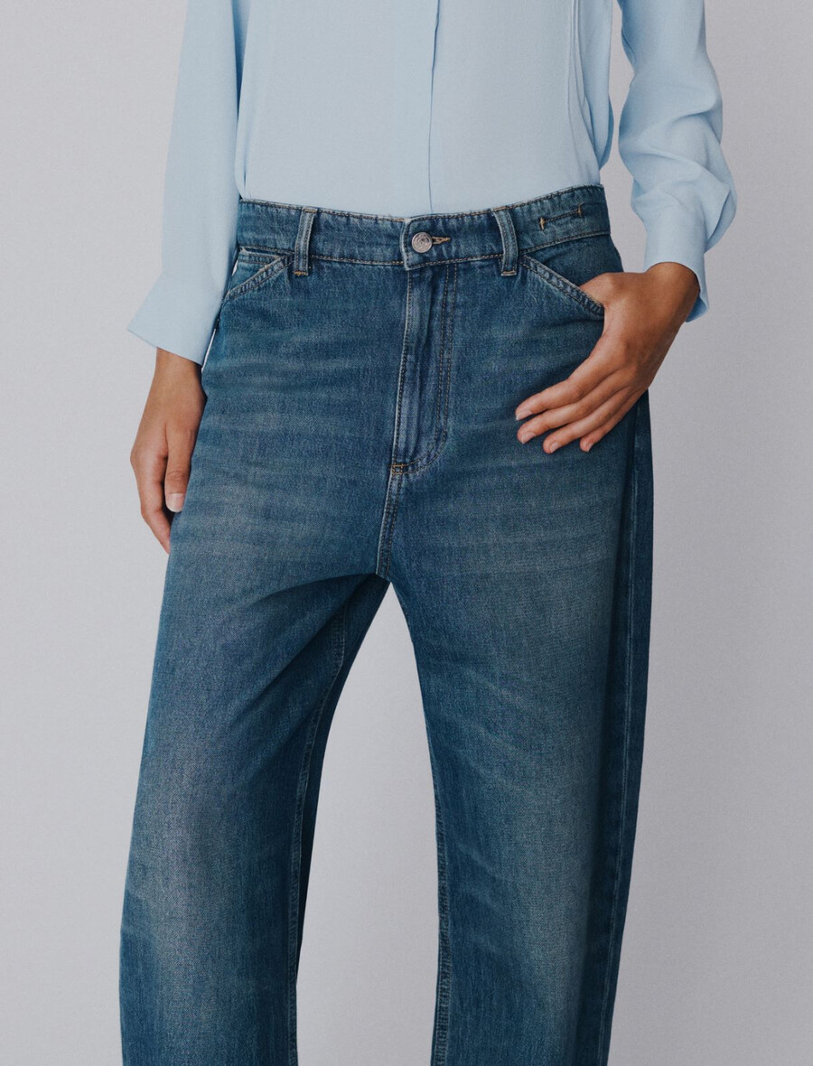 hochgeschnittene mom-jeans – marineblau