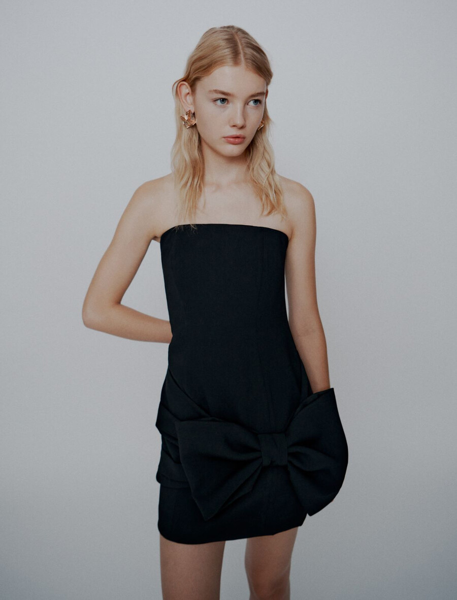 satin-bustierkleid mit schleifendetail – schwarz