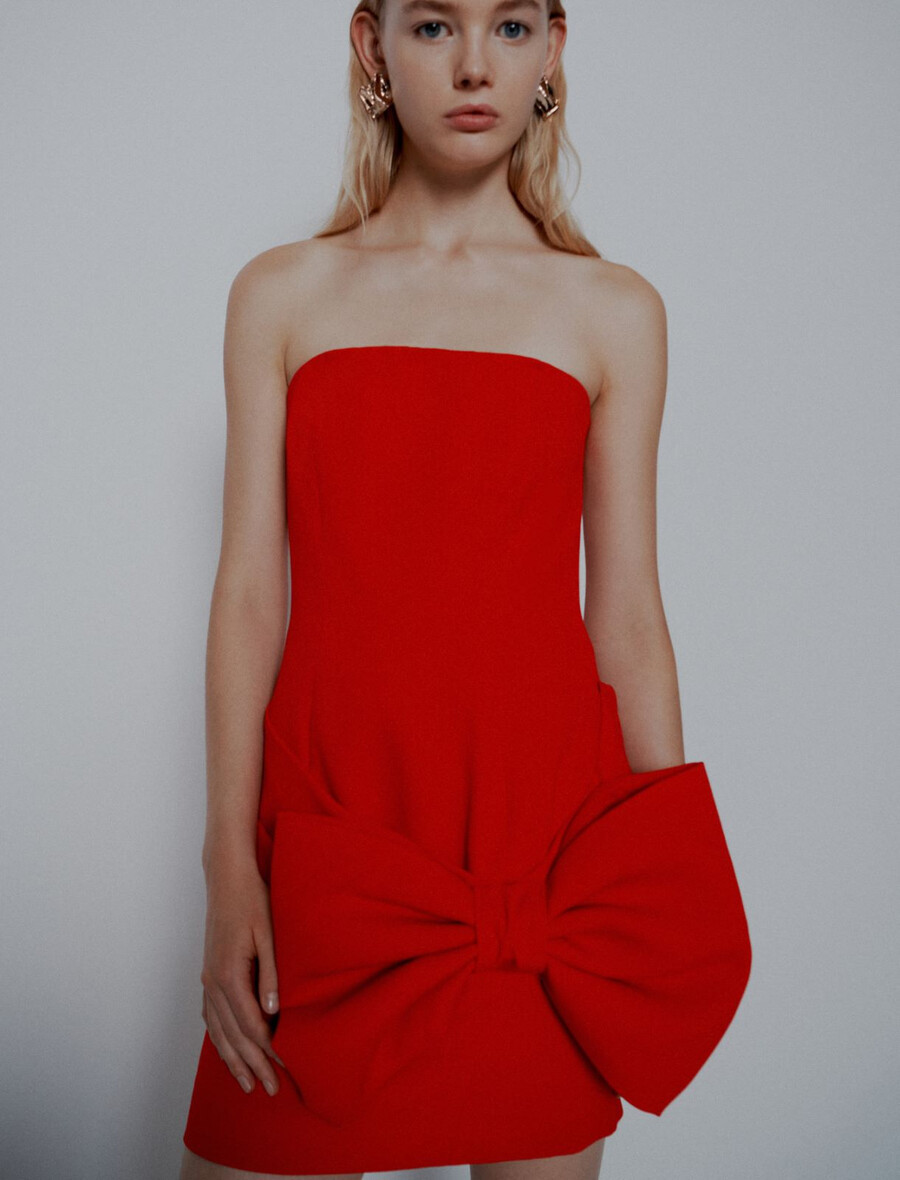 satin-bustierkleid mit schleifendetail – rot