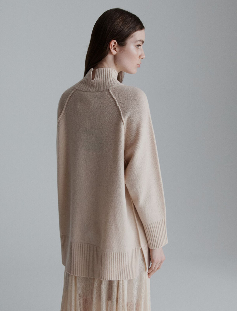 rollkragenpullover – creme