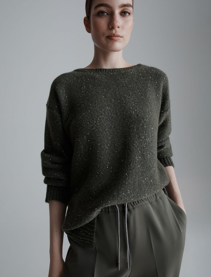 gerade geschnittener pullover aus kaschmirmischung – oliv