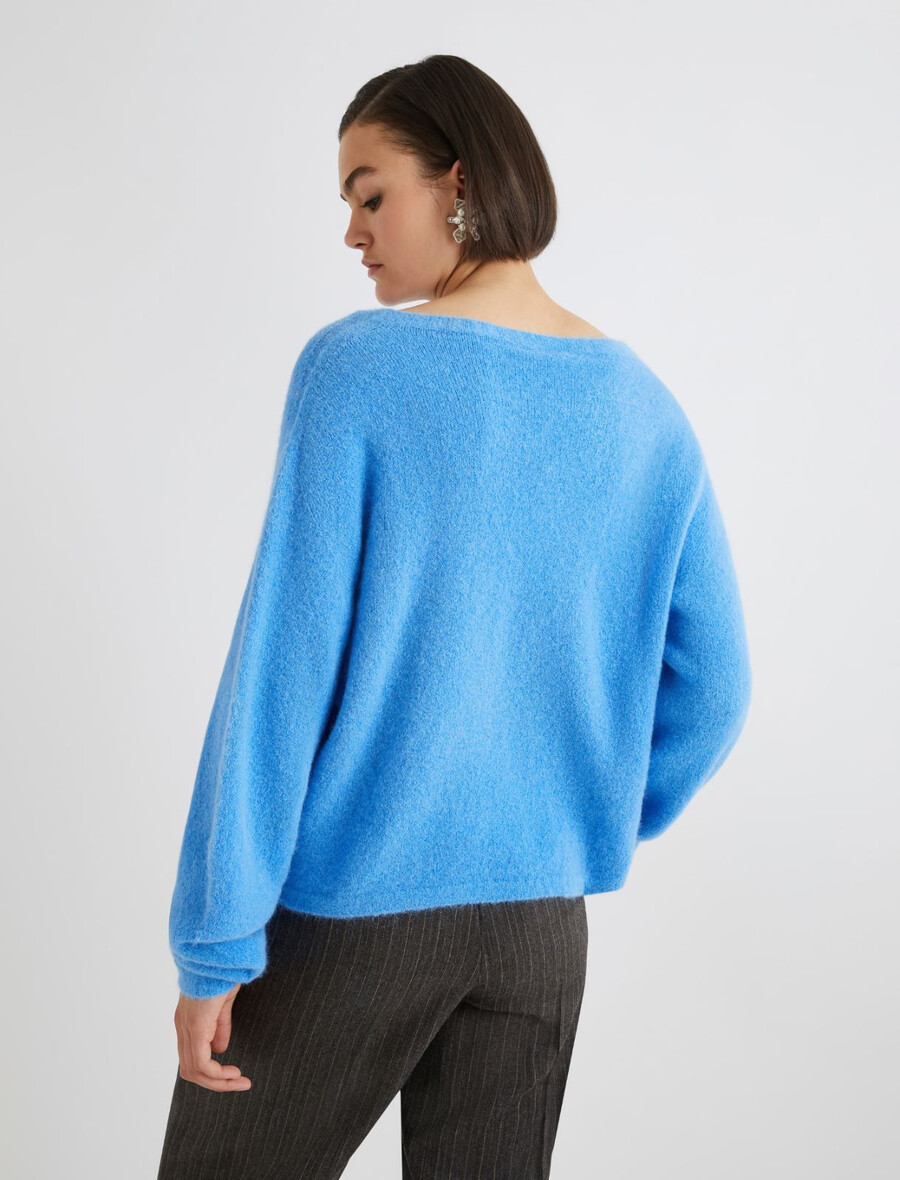 stretch-alpaka-pullover mit rundhalsausschnitt – hellblau