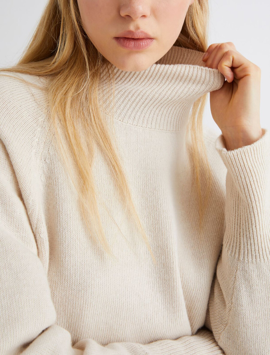 oversize-pullover aus wolle und kaschmir – elfenbein