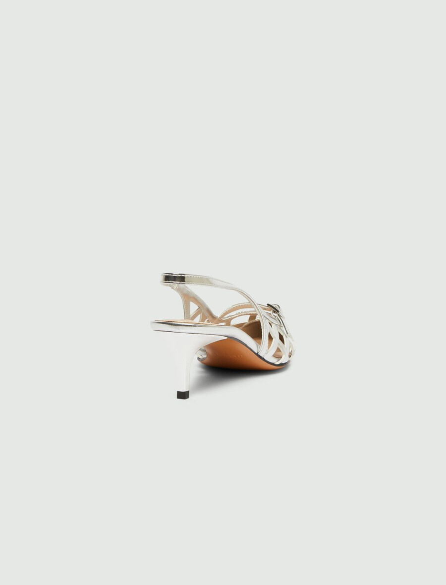 hochglanzpolierte laminierte slingbacks – silber