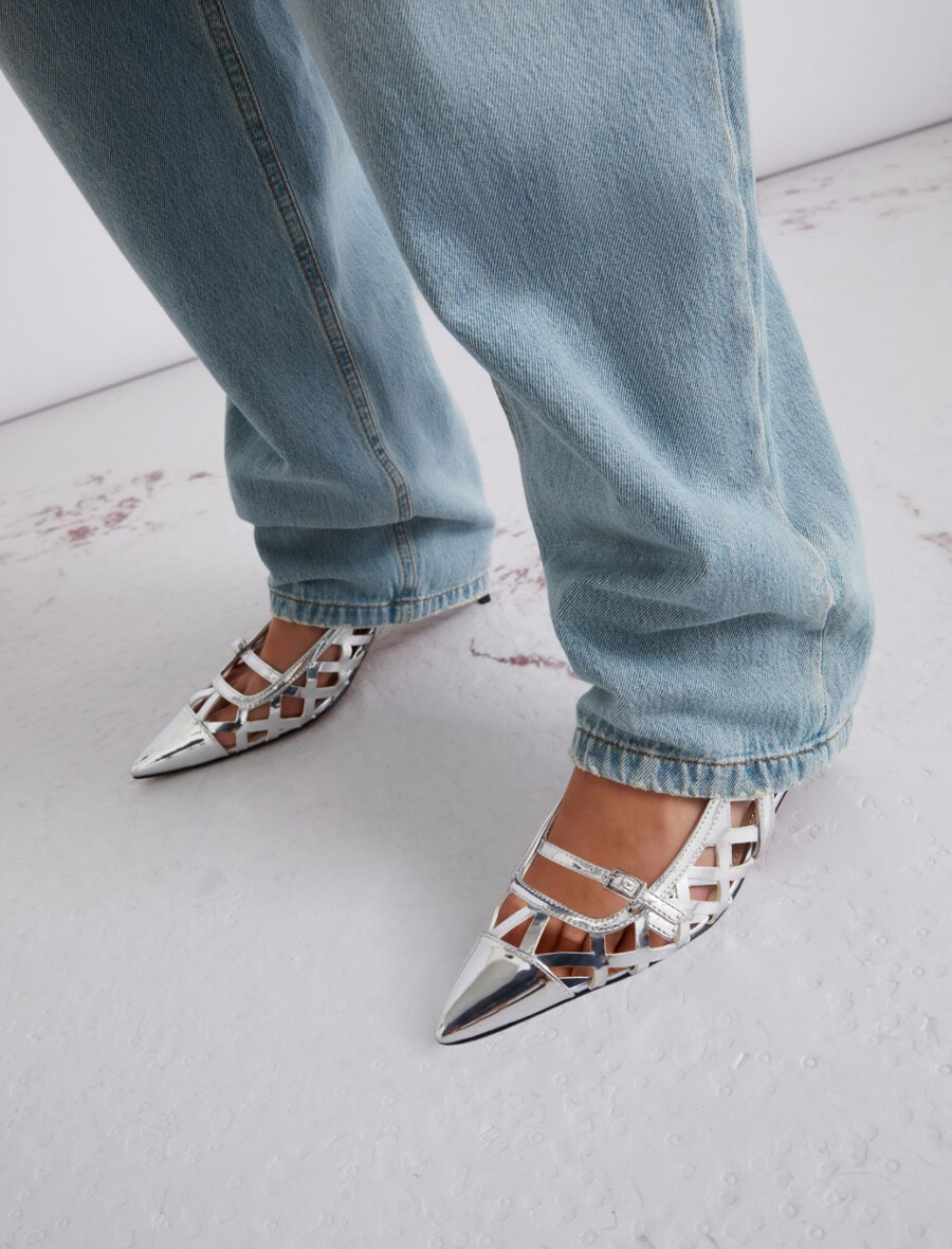 hochglanzpolierte laminierte slingbacks – silber