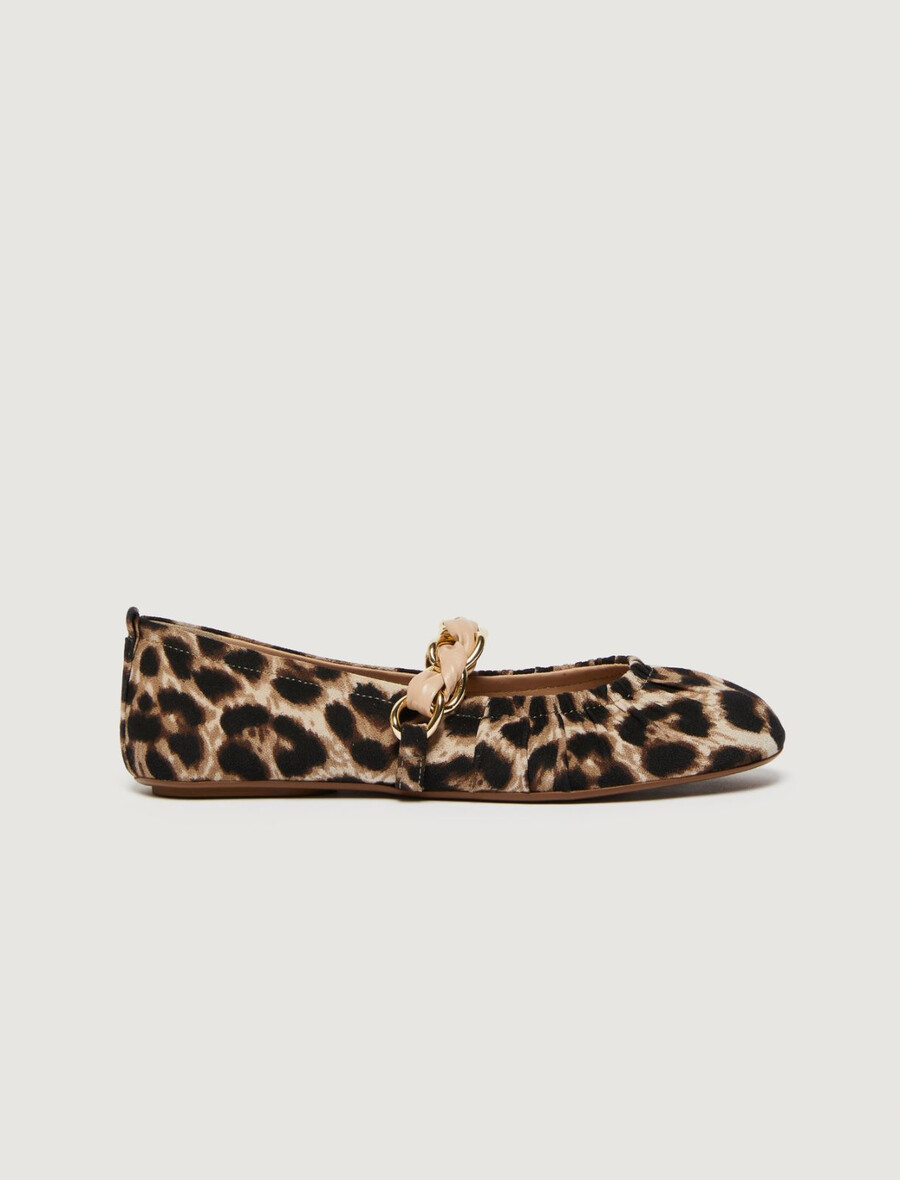 ballerinas aus stoff mit tiermuster und gewebten kettendetails – beige-schatten