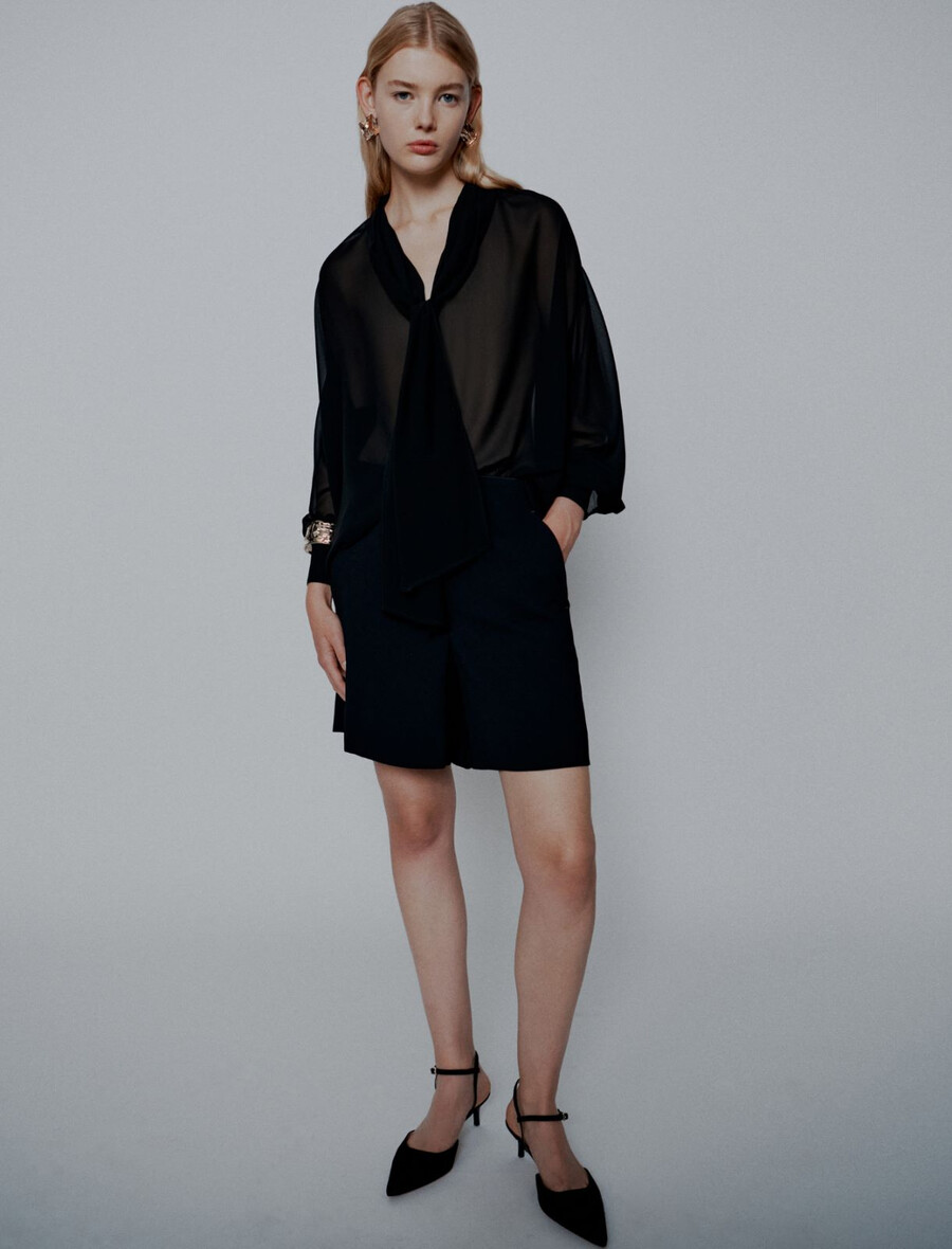 bluse aus crêpe-georgette mit bindeband – schwarz