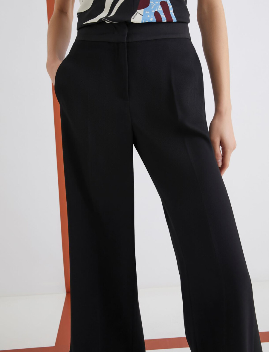 hose mit satinbund – schwarz