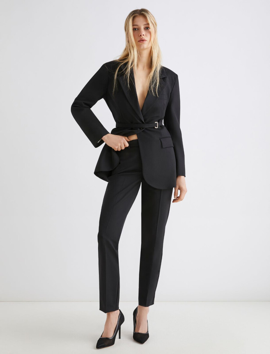 chino-hose aus stretchmaterial – schwarz