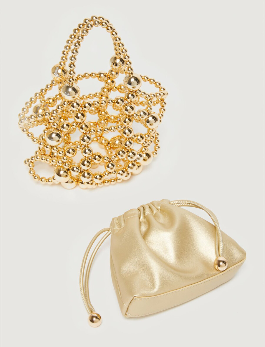 kleine beuteltasche mit kugeldetail – gold