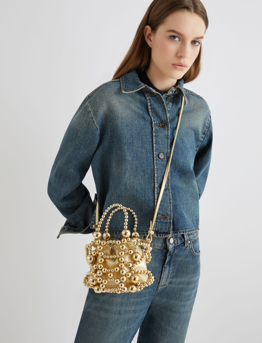 kleine beuteltasche mit kugeldetail – gold