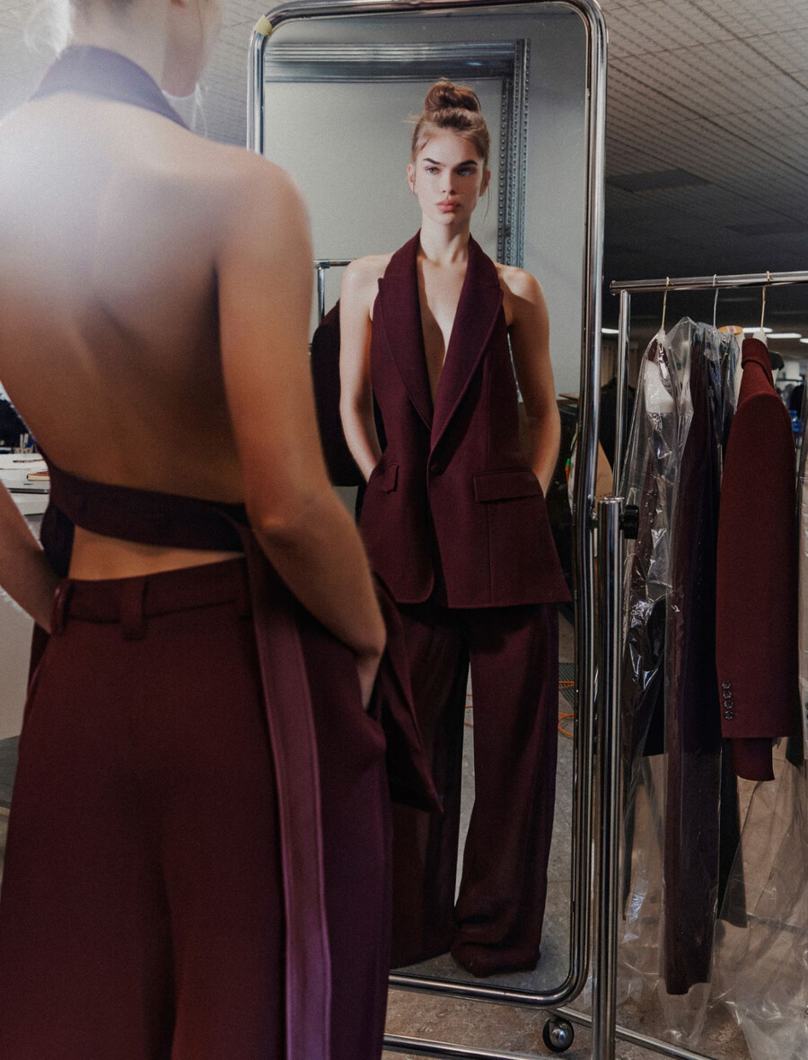Ärmelloses blazer-top – bordeaux