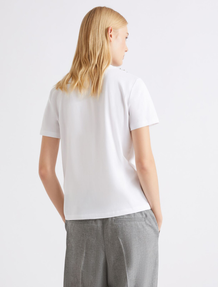 t-shirt mit schmuckdetails – optisches weiss