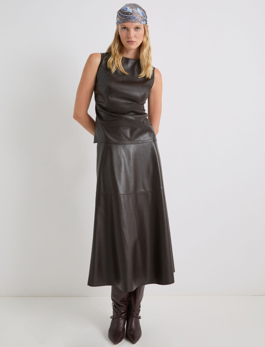 Ärmelloses beschichtetes jersey-top – dunkelbraun