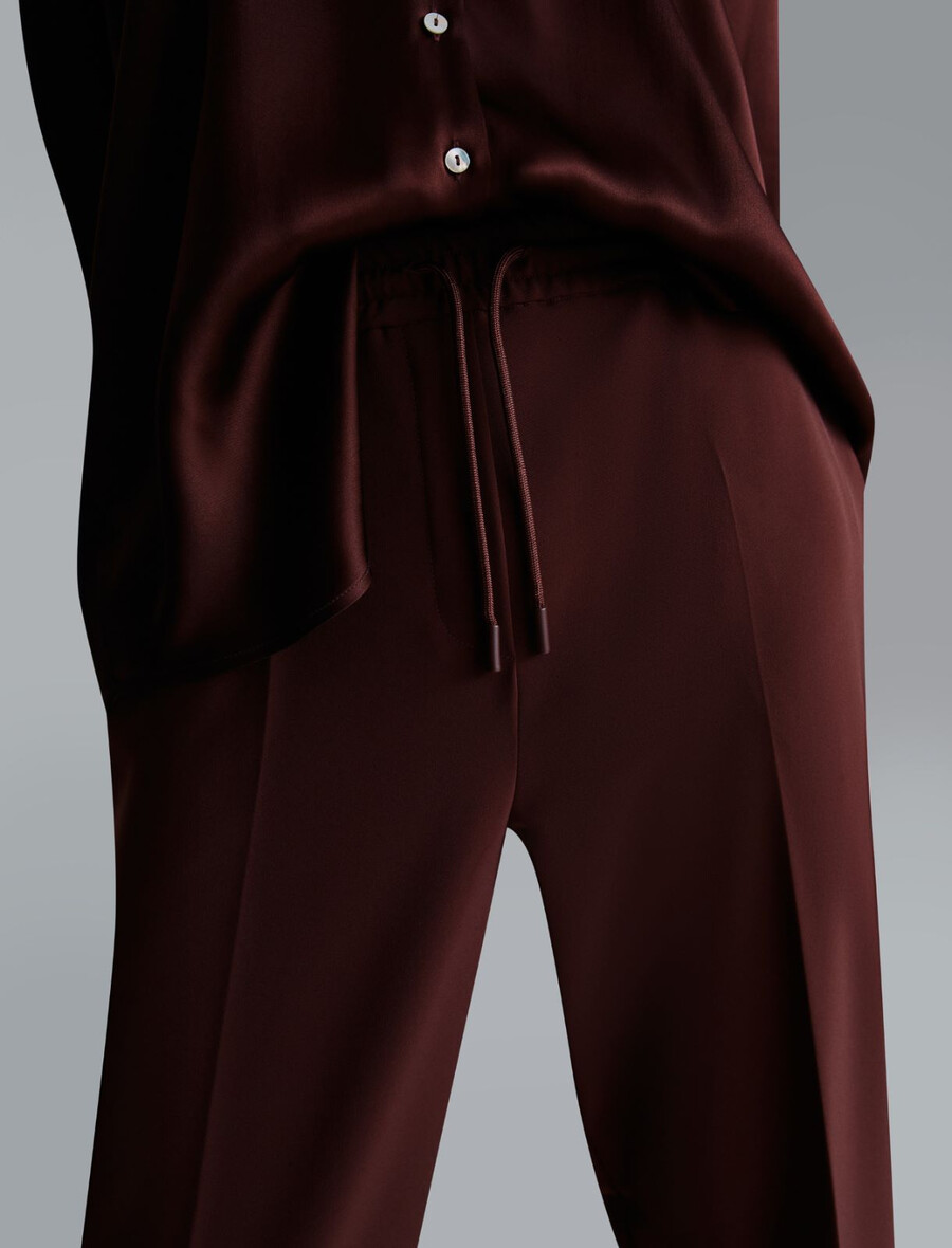 jogginghose aus stretch-twill – bordeaux