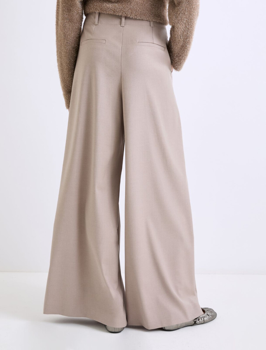 stretch-hose mit weitem bein - seil